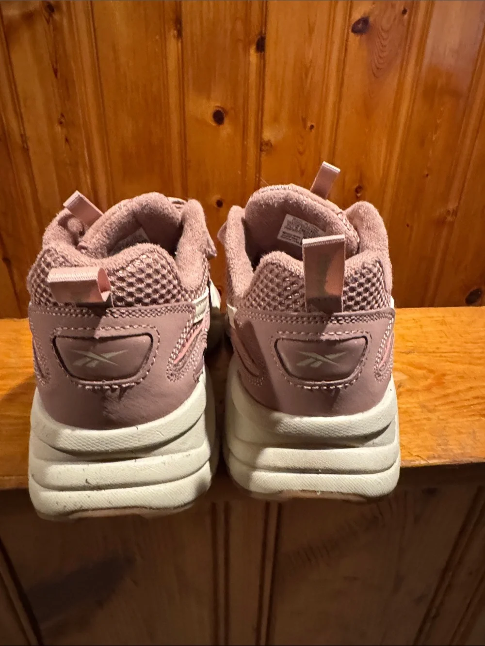 Reebok stylish sneakers
